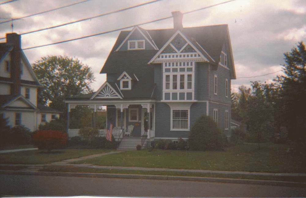 Gabled Victorian with decorative gable trim